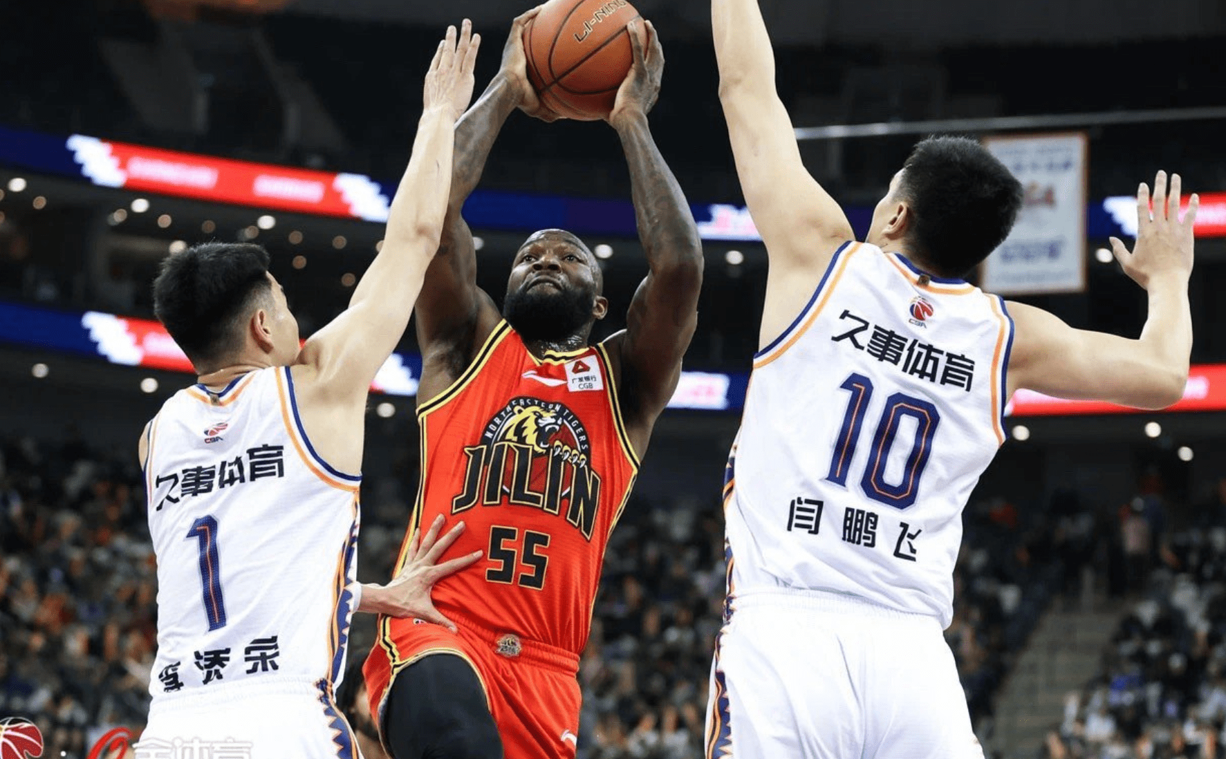 乐鱼体育官方网站-里程碑夜波尔图完成体检风云突变皇家社会关键时刻绝杀压哨，媒体一致点评：NBA总决赛今晚再迎强敌的简单介绍